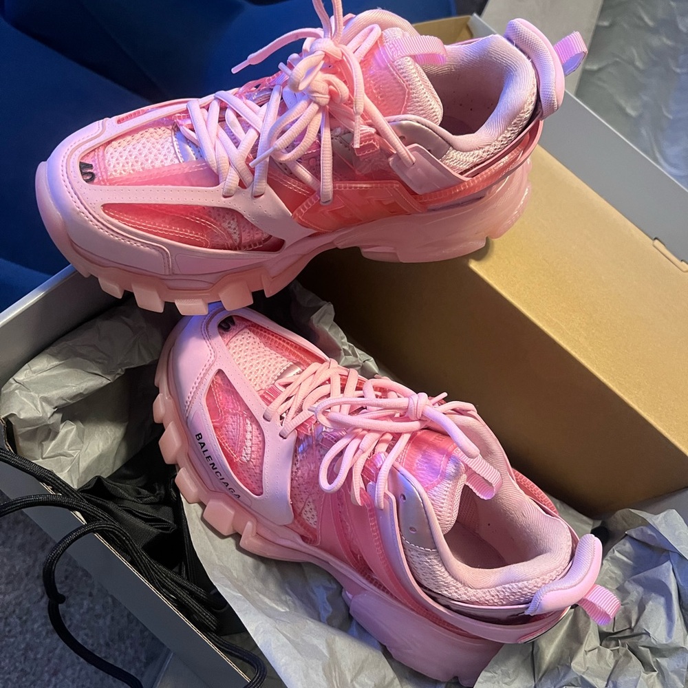 Balenciaga Track Sneaker Pink